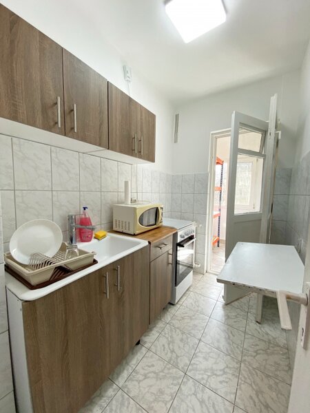 Lacul Tei  Garsoniera, 28 mp, etaj 3/4, zona Lacul Tei - 4 minute pama la parcul Circului