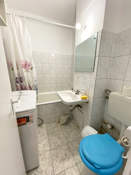 Lacul Tei  Garsoniera, 28 mp, etaj 3/4, zona Lacul Tei - 4 minute pama la parcul Circului